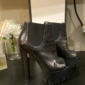 Versus Versace Ankle Open Toe Black Leather Boots 37